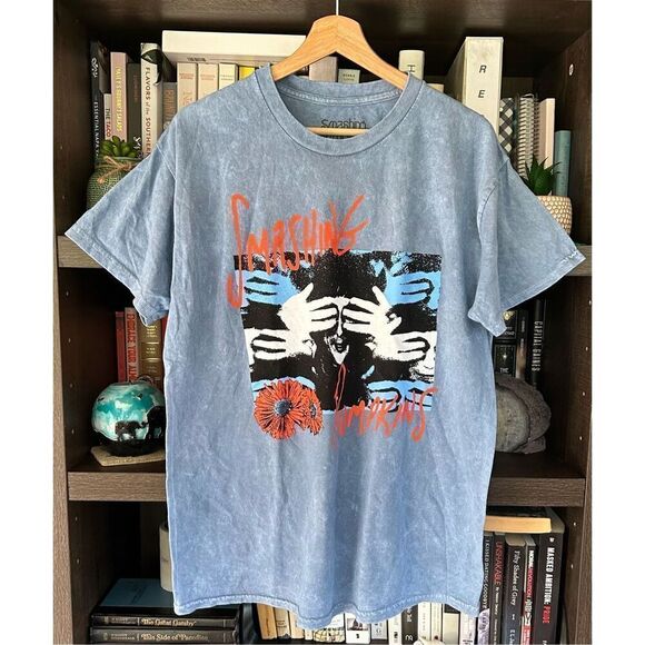 NWOT Smashing Pumpkins Acid Wash Blue Short Sleeve Graphic Tee Unisex Size Large - Picture 1 of 5